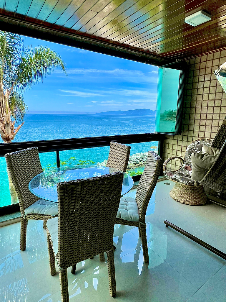 Dreams’ Refuge! Private Beach and 5-Star Leisure at Porto Re